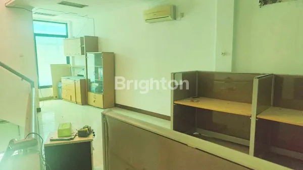 image RUKO 4 LANTAI STRATEGIS DI AREA PERKANTORAN KOMP. GOLDEN PLAZA FATMAWATI DEKAT PONDOK INDAH, DEKAT STASIUN MRT CIPETE, LOTTE MART HARGA NEGO SAMPAI DEAL (7)