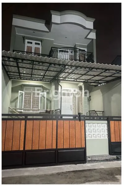 RUMAH DI TAMAN KEDAUNG CIPUTAT