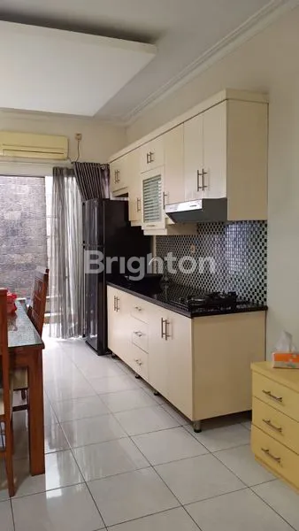 image RUMAH FULL FURNISH SIAP HUNI DI KOTA WISATA DALAM CLUSTER (7)