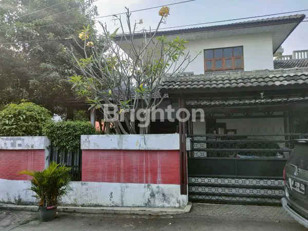 image RUMAH HOOK TERAWAT SIAP HUNI DI KALIBATA (2)