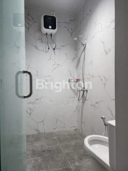 image INVESTASI MENGUNTUNGKAN TANPA KERJA. DIJUAL KOS SUPER PREMIUM EKSKLUSIF LOKASI DI RING I KAMPUS UII JAKAL (6)