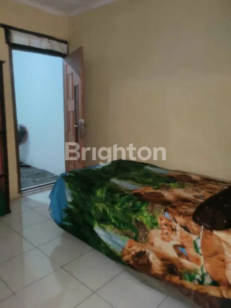 image RUMAH 2 LANTAI BONUS KIOS DI LOKASI STRATEGIS DI PERUMAHAN CILEBUT 2  (8)