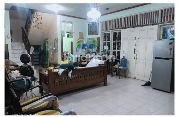 image RUMAH BESAR MURAH SIAP HUNI DI CONDET - JAKARTA TIMUR (NEGO) (6)