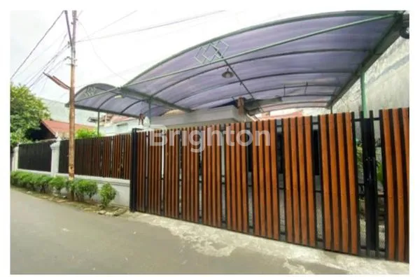 image RUMAH BESAR MURAH SIAP HUNI DI CONDET - JAKARTA TIMUR (NEGO) (1)