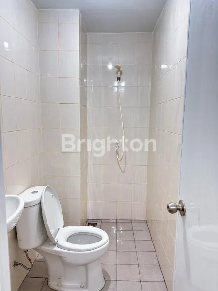 image AYODHYA RESIDENCE BY ALAM SUTERA FULL FURNISHED SIAP HUNI (4)