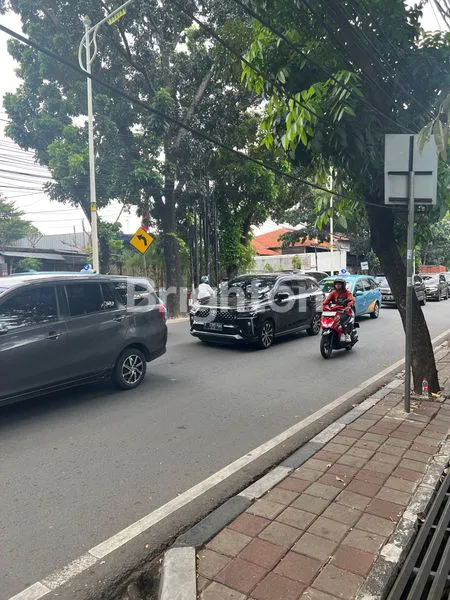 image TANAH DIJUAL LUAS 1200M2, POSISI STRATEGIS, KAWASAN BINTARO, JAKARTA SELATAN. COCOK UNTUK KANTOR, KAFE, USAHA KULINER, ETC (2)