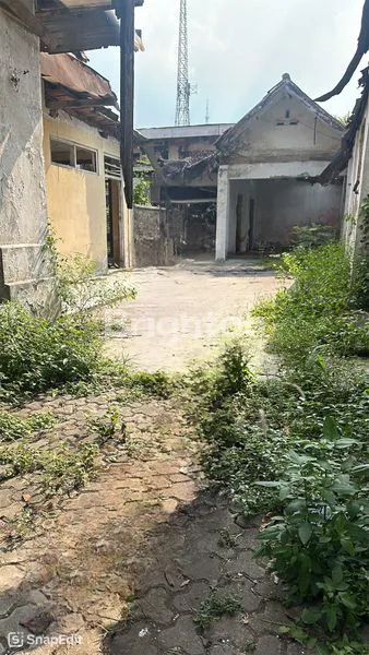 image RUMAH STRATEGIS 635M² DI PUSAT KOTA BANDUNG, COCOK UNTUK USAHA (2)