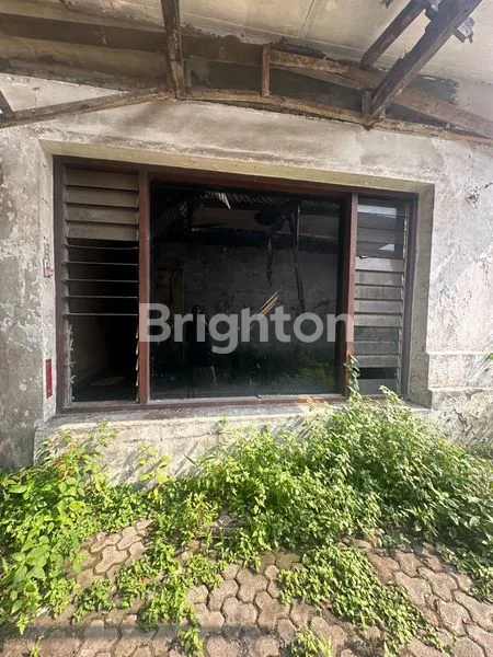 image RUMAH STRATEGIS 635M² DI PUSAT KOTA BANDUNG, COCOK UNTUK USAHA (4)