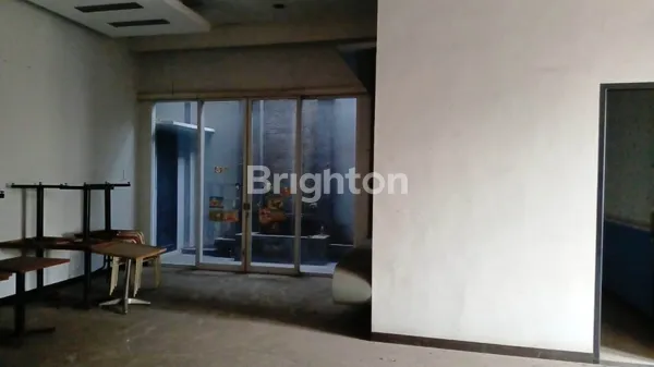 image RUKO 3 LANTAI POROS JL TANJUNG KOTA BLITAR (8)