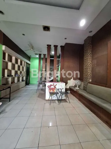 4 LANTAI LOKASI STRATEGIS DEKAT PUSAT BISNIS