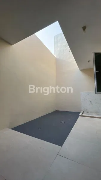 image RUMAH PENJARINGAN ASRI RUMAH MUNGIL NAN ELOK ASRI FULL BANGUNAN SURABAYA (5)