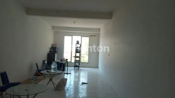 image RUKO 2 LANTAI BARU, NOL JALAN, PARKIRAN LUAS, MASUK KOMPLEKS PERUKOAN, BAMBE DRIYOREJO, GRESIK (3)