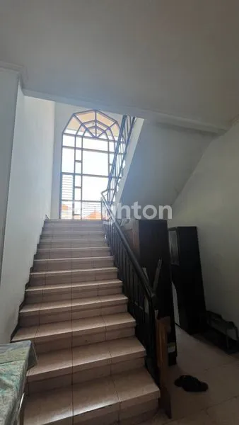 image JUAL RUMAH KOS MANYAR REJO (2)