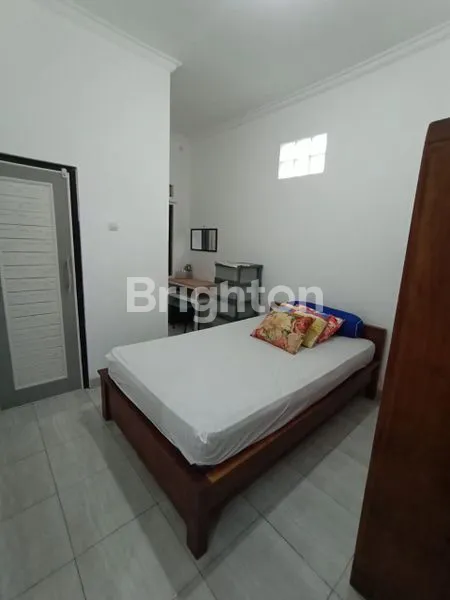 image 4 KAMAR RUMAH CANTIK DI CLUSTER METLAND CILEUNGSI (2)