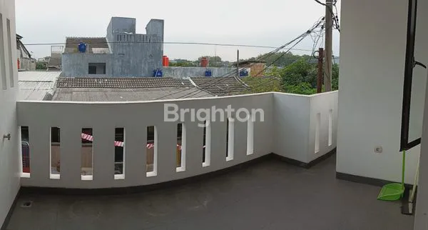 image 4 KAMAR RUMAH CANTIK DI CLUSTER METLAND CILEUNGSI (5)