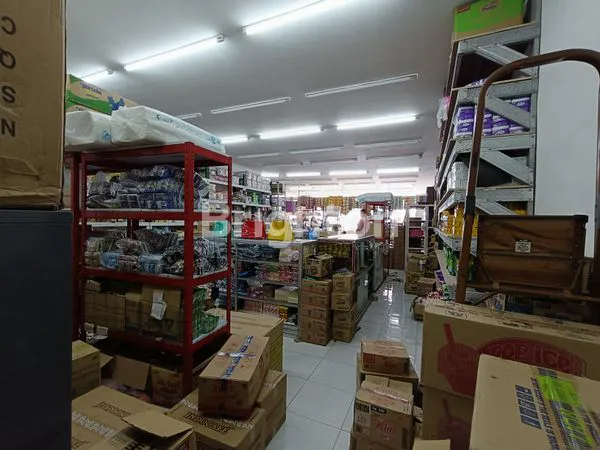 image RUKO STRATEGIS ALUN-ALUN LUMAJANG, LT/LB 507M² (1)