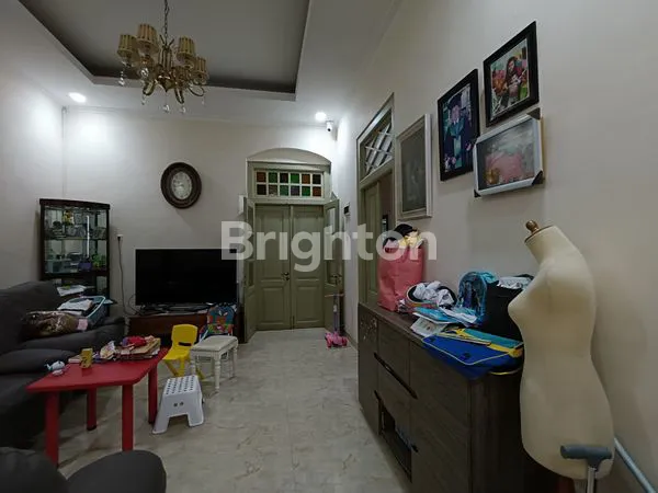 image RUKO STRATEGIS ALUN-ALUN LUMAJANG, LT/LB 507M² (6)