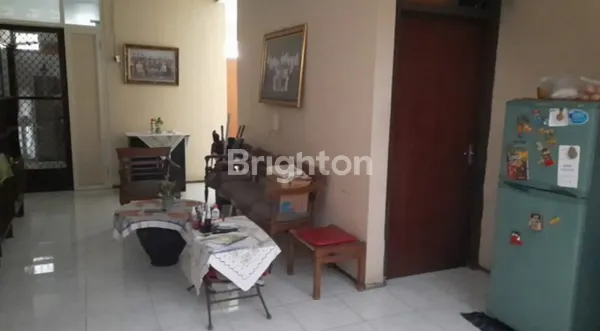 image RUMAH KENDANGSARI SURABAYA DEKAT RAYA JEMURSARI, UBAYA, HOTEL IBIS (4)