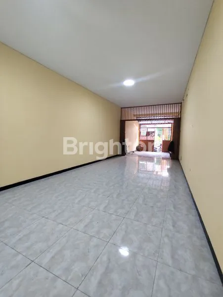 image RUMAH 3½ LANTAI JALAN 2 MOBIL BISA REQUEST BUAT KAMAR KOST HUNI USAHA (2)