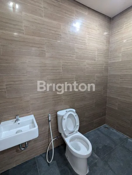 image RUMAH BARU SIAP HUNI DEKAT UNIVERSITAS TERBUKA PONDOK CABE (3)