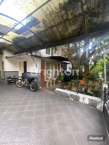 image RUMAH DENGAN LOKASI TERJANGKAU AMAN DAN NYAMAN DI GRIYA SHANTA (3)