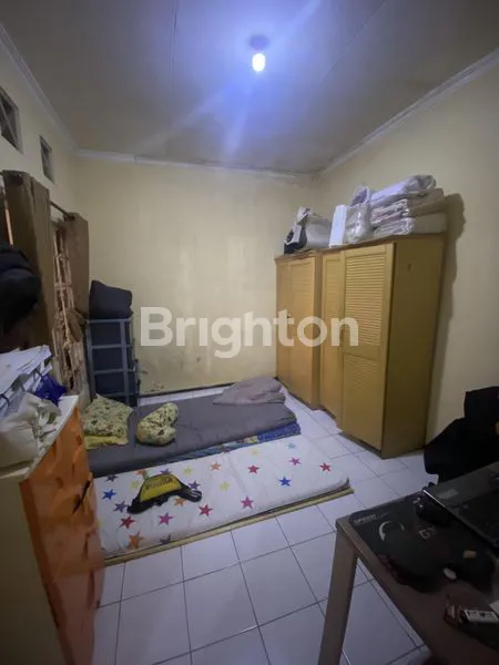 image RUMAH DENGAN LOKASI TERJANGKAU AMAN DAN NYAMAN DI GRIYA SHANTA (7)