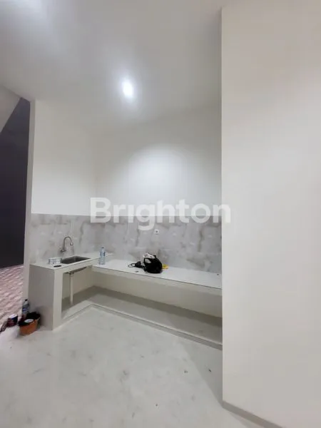 image RUMAH BARU JELAMBAR , JAKARTA BARAT GROGOL  (2)