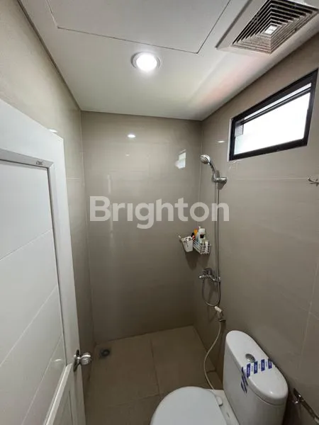 image RUMAH STRATEGIS PINGGIR JALAN UNTUK USAHA CITRAGRAN CIBUBUR (8)