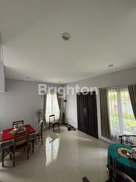 image RUMAH STRATEGIS PINGGIR JALAN UNTUK USAHA CITRAGRAN CIBUBUR (2)