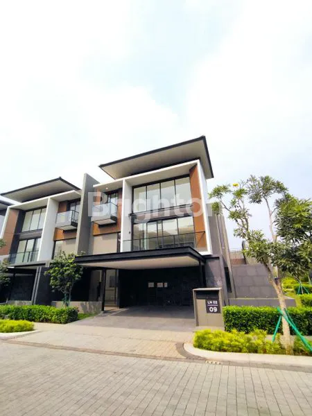 image NAVAPARK BSD CITY (1)