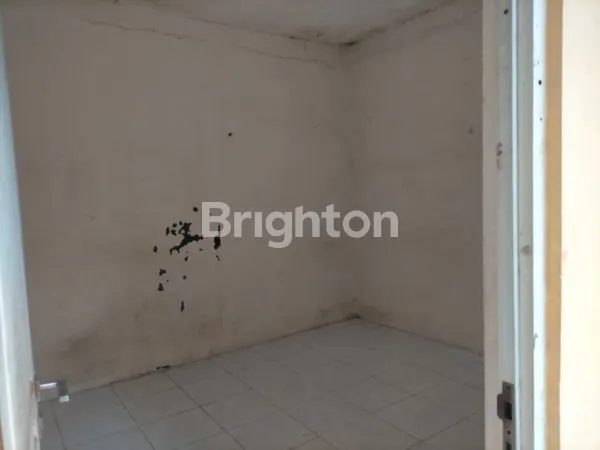 image GUDANG 1 LANTAI DI RAYA WONOREJO SELATAN 10X20 NOL JALAN BESAR STRATEGIS DEKAT MANGGROVE NIRWANA EKSEKUTIF PANDUGO MEDOKAN SHM BISA KPR (6)