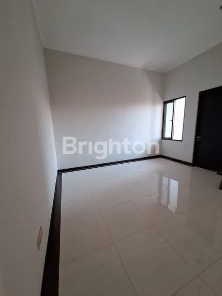 image RUMAH RUNGKUT ASRI TIMUR (2)