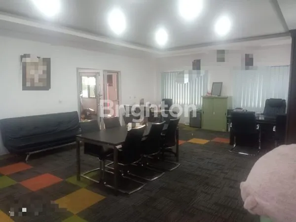 image KANTOR, GUDANG BONUS MESS KARYAWAN DI JL. RAYA BOGOR, CIMANGGIS (1)