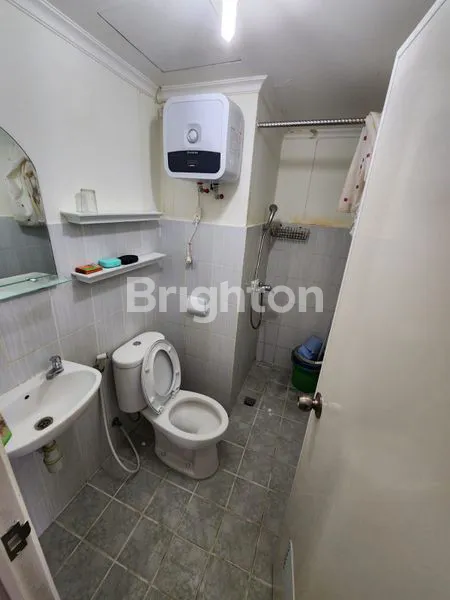 image APARTEMEN PUNCAK DHARMAHUSADA FULL FURNISH DEKAT MANYAR KERTOARJO, MANYAR, GALAXY MALL, MULYOSARI, ITS, UNAIR (6)