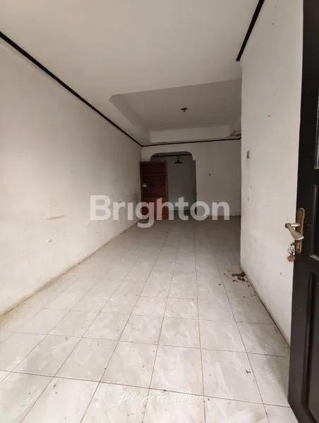 image RUMAH STRATEGIS KELAPA DUA  (3)