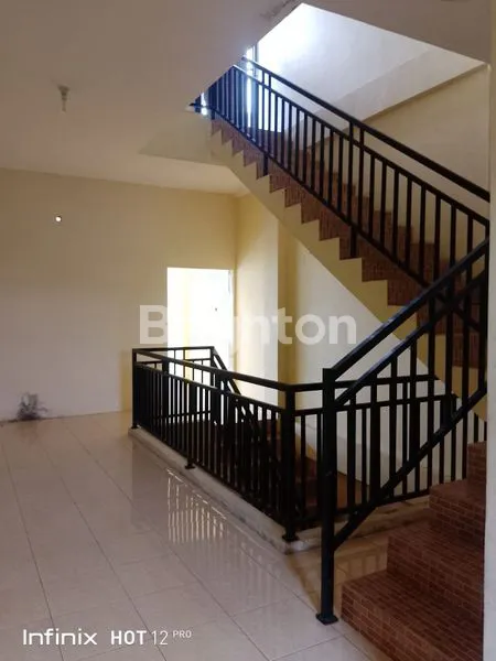 image RUKO 3LANTAI MT HARYONO BALIKPAPAN (4)