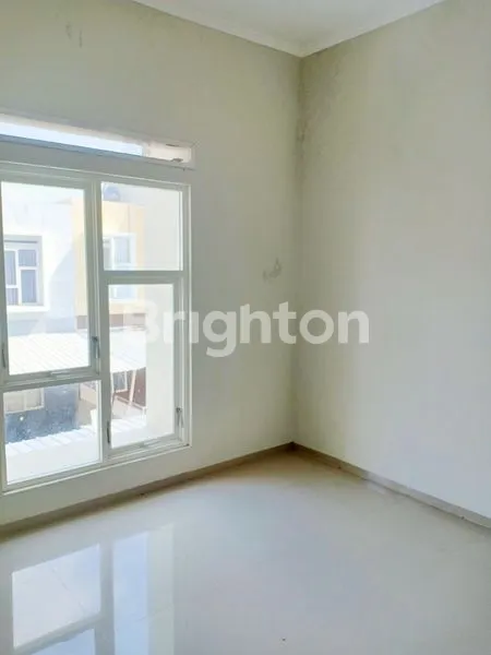 image RUMAH CANTIK SIAP HUNI, 3KT DEKAT SUHAT & UB (7)