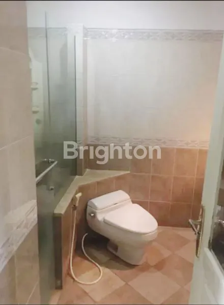 image DHARMAHUSADA INDAH SIAP HUNI DI TENGAH KOTA BANGUNAN TERAWAT FURNISH (7)