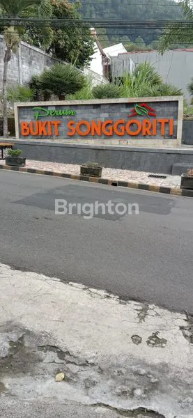 image VILLA BUKIT SONGGORITI BATU,DEKAT THE ONSEN HOT SPRING RESOR.(DIJUAL SEKALIAN PERABOT) (2)