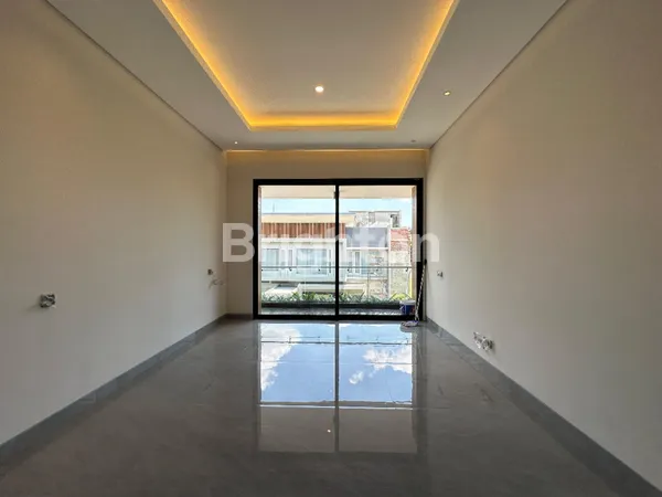 image RUMAH MEWAH BARU GRESS DI PAKUWON INDAH DEKAT PAKUWON MALL, CITRALAND DAN GRAHA (5)