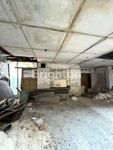 image RUMAH GROGOL JAKARTA BARAT HARGA TANAH DIBAWAH PASARAN COCOK UNTUK KOST DAN HUNI BANGUN ULANG (2)