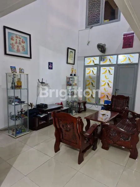 image RUMAH TAMAN PALEM LESTARI FULL FURNISHED CENGKARENG  JAKARTA BARAT (3)