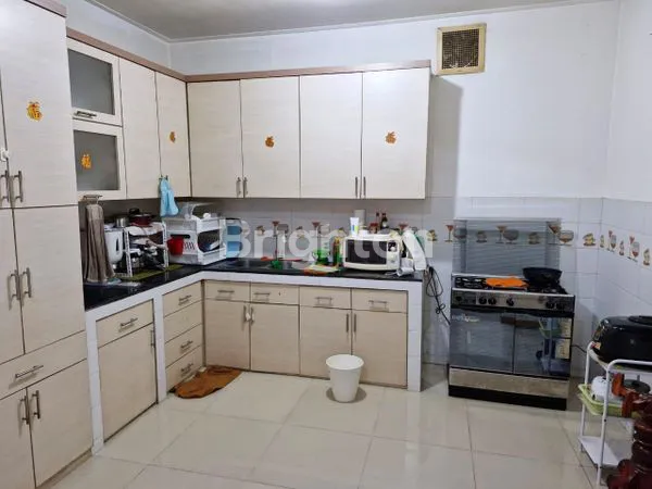 image RUMAH TAMAN PALEM LESTARI FULL FURNISHED CENGKARENG  JAKARTA BARAT (4)