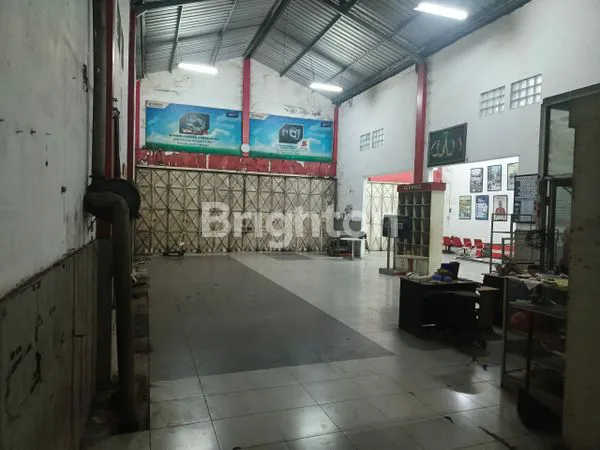 image RUKO LEBAR 13 METER COCOK UTK SHOWROOM DI NGADILUWIH KABUPATEN KEDIRI (3)