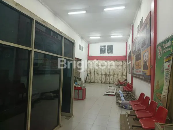image RUKO LEBAR 13 METER COCOK UTK SHOWROOM DI NGADILUWIH KABUPATEN KEDIRI (7)