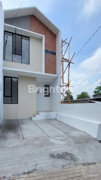 image DIJUAL RUMAH MINIMALIS  2 LANTAI SAYAP KOTA BARU PARAHYANGAN (2)