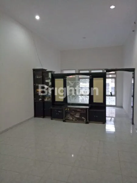 image RUMAH USAHA TENGAH KOTA HARGA DIBAWAH NJOP (3)