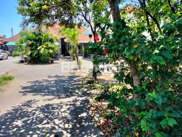 image TANAH BONUS BANGUNAN RUMAH DAN KOST DI DEKAT RENON (3)