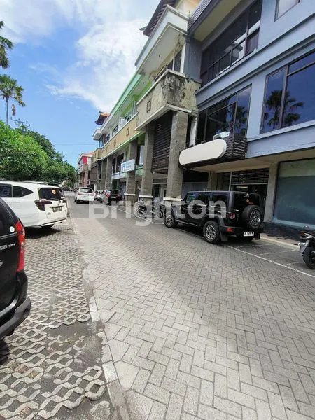 image RUKO GANDENG COCOK UNTUK BUKA SPA LENGKAP DENGAN PERALATAN SPA DAN SALON DI SANUR (2)