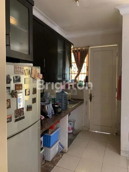 image NEGO ...HARUS TERJUAL. RUMAH DI KOTA WISATA CIBUBUR. (6)